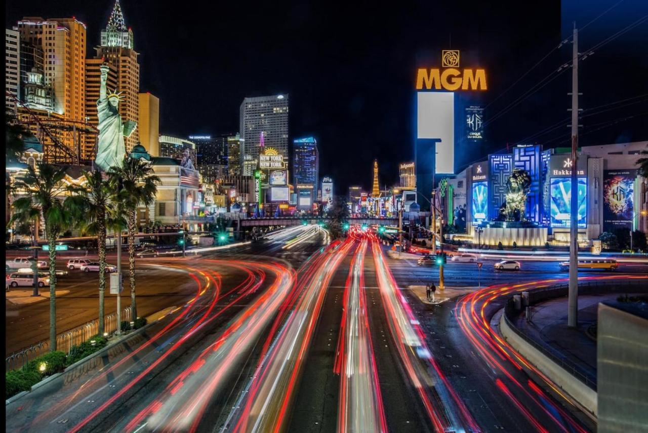 Msg Sphere View At Mgm Signature Studio Deluxe Las Vegas Exterior foto